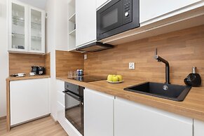 Nowa Letnica Gdańsk by Renters Prestige