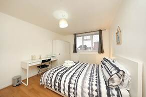 London Oasis Apartment - Central Location