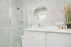 Beautiful Sea&lake Studio by Renters