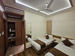 Shree Shivya Namahstubhyam Hotel