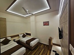 Shree Shivya Namahstubhyam Hotel