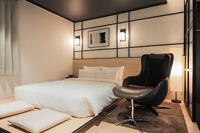 Mitasuya Ryokan Hotel Gumi by AanK