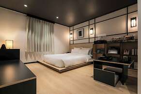 Mitasuya Ryokan Hotel Gumi by AanK