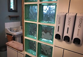 Eco-friendly Cornish Sanctuary Peaceful Location