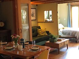 Eco-friendly Cornish Sanctuary Peaceful Location