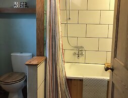 Eco-friendly Cornish Sanctuary Peaceful Location