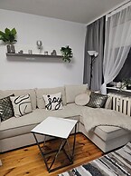Apartment in Zyrardow 10min to Suntago