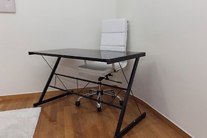 Charming 1 Bd Apt near ASOE in Athens