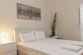 Charming 1 Bd Apt near ASOE in Athens