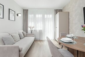 Gdańsk Beachside Apartment by Renters