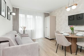 Gdańsk Beachside Apartment by Renters