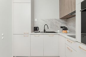 Gdańsk Beachside Apartment by Renters