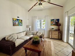 Xanadu Beach Villa 1 Min Walk To The Beach