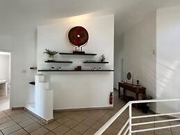 Xanadu Beach Villa 1 Min Walk To The Beach