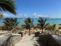 Xanadu Beach Villa 1 Min Walk To The Beach