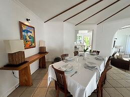 Xanadu Beach Villa 1 Min Walk To The Beach