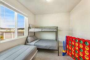 Columbia Pool House in Quincy