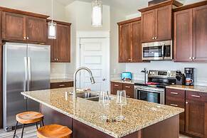 Columbia Pool House in Quincy