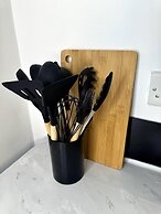 Birmingham City Centre- Free Parking - No Deposit