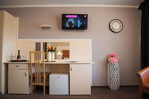 Mbi Travel Inn