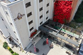 Mbi Travel Inn