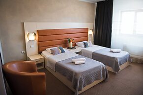 Mbi Travel Inn