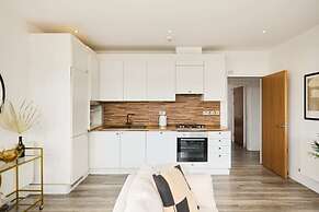 The Harlesden Wonder - Captivating 3bdr Flat