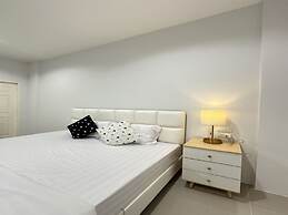 OYO 75505 LD Guesthouse