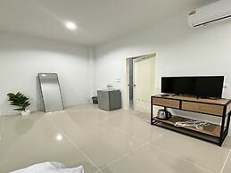 OYO 75505 LD Guesthouse