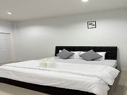 OYO 75505 LD Guesthouse