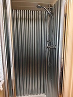 Shepherdshut-cotswolds-petfriendly-woodburner
