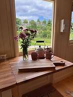 Shepherdshut-cotswolds-petfriendly-woodburner