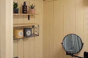 Shepherdshut-cotswolds-petfriendly-woodburner