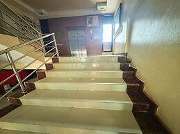 OYO 75506 Ratchapruek Apartment Suphanburi