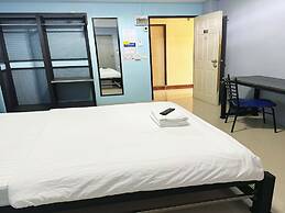 OYO 75506 Ratchapruek Apartment Suphanburi