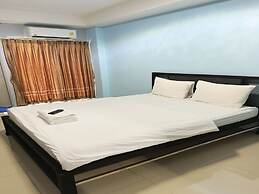 OYO 75506 Ratchapruek Apartment Suphanburi