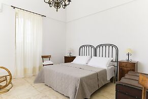 Casina Lamacoppa con Piscina by Wonderful Italy