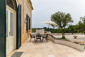 Casina Lamacoppa con Piscina by Wonderful Italy