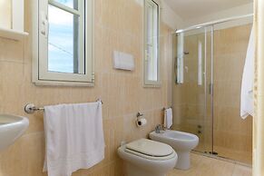 Casina Lamacoppa con Piscina by Wonderful Italy