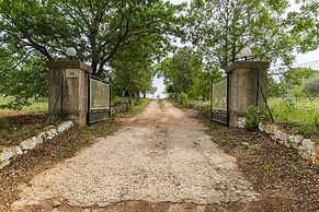 Casina Lamacoppa con Piscina by Wonderful Italy
