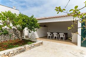 Casina Lamacoppa con Piscina by Wonderful Italy