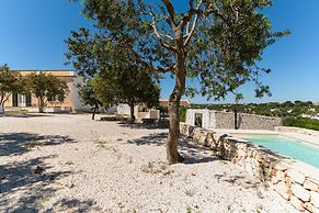 Casina Lamacoppa con Piscina by Wonderful Italy