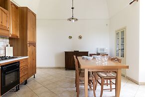 Casina Lamacoppa con Piscina by Wonderful Italy