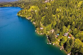 Yellow Tail Cabin in Hoodsport