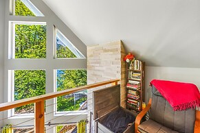 Yellow Tail Cabin in Hoodsport