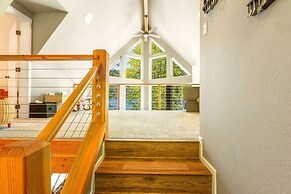 Yellow Tail Cabin in Hoodsport