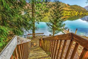 Yellow Tail Cabin in Hoodsport