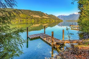 Yellow Tail Cabin in Hoodsport