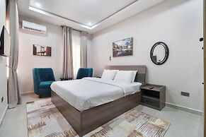 Luxury Lagos Apartment With 3 Bedrooms