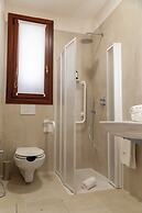 Altavilla Boutique Holidays House